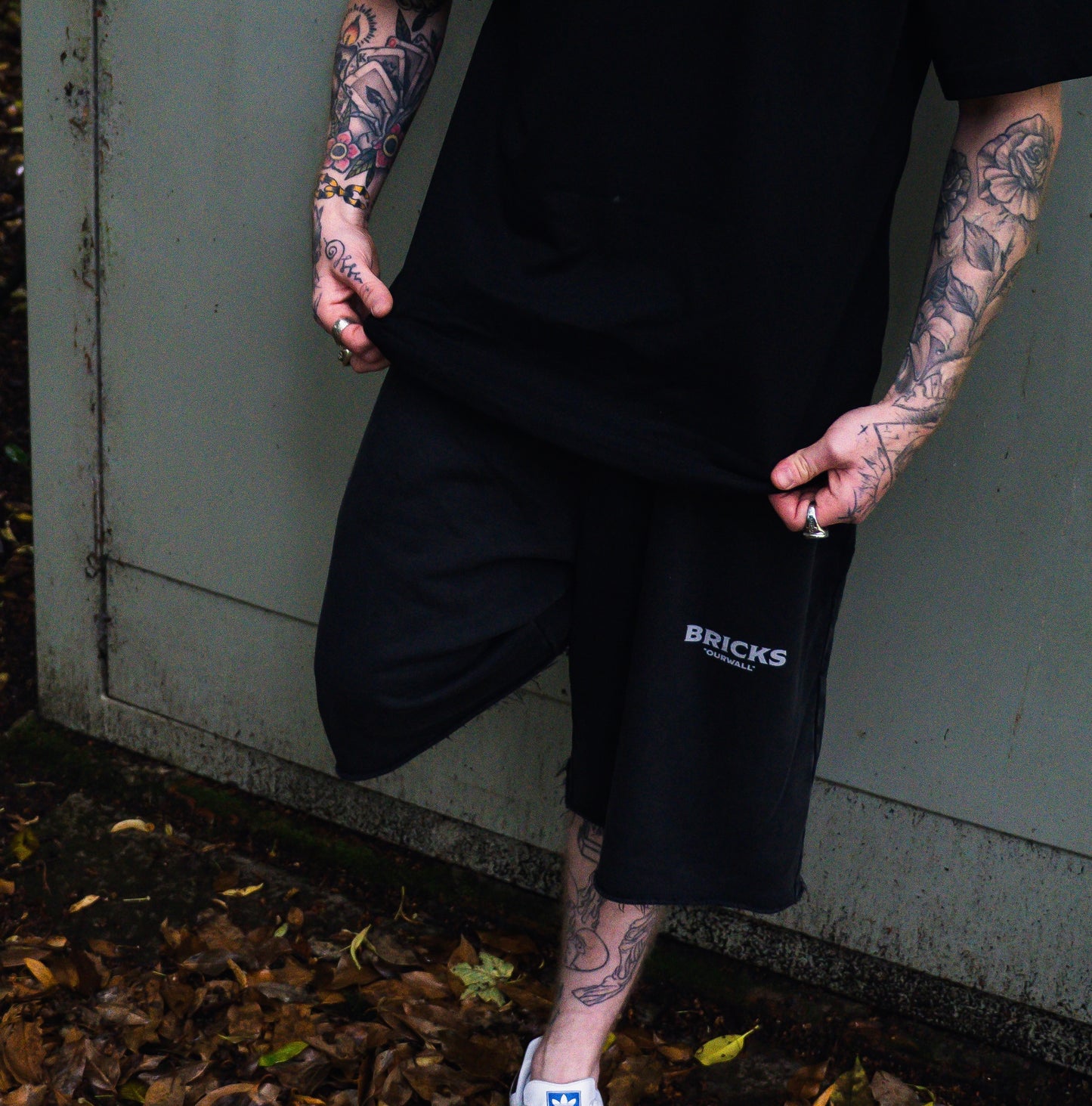 BRICKS FUNDAMENTALS VINTAGE RAW EDGE BAGGY SHORTS